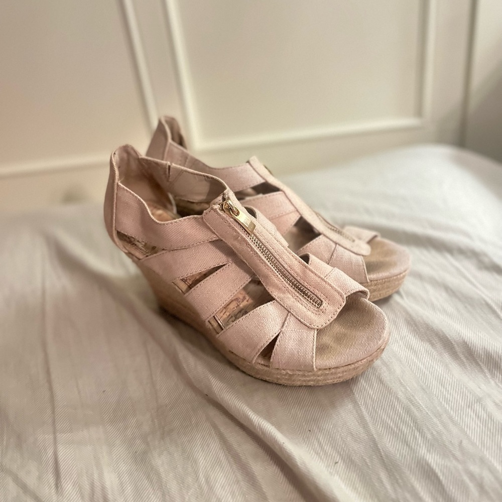 COPY - Tan merona wedges with gold zipper